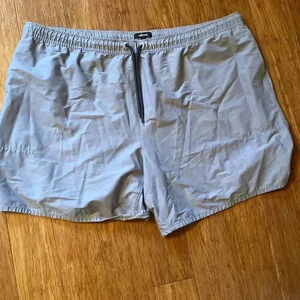 Allbirds men’s gray 7in inseam XXXLshorts - elastic waist - great condition